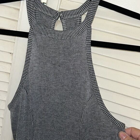 Fun 🤩 Fit & Flair Key 🔑 hole back Dress 👗 beach 🏖️ boardwalk Festival cool! - Picture 14 of 17